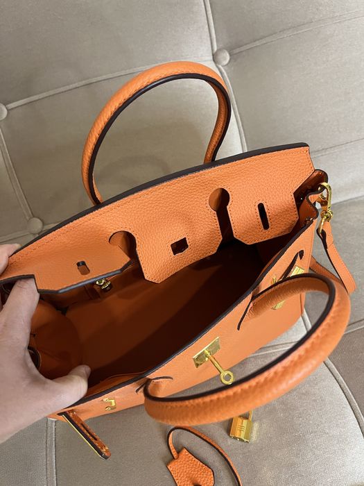 Продам кожаную сумку