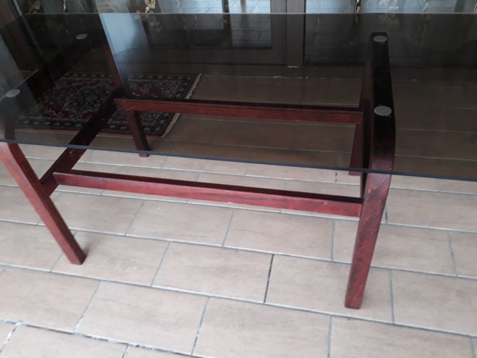 Masuta/masa cu geam (masuta pentru cafea /sufragerie)