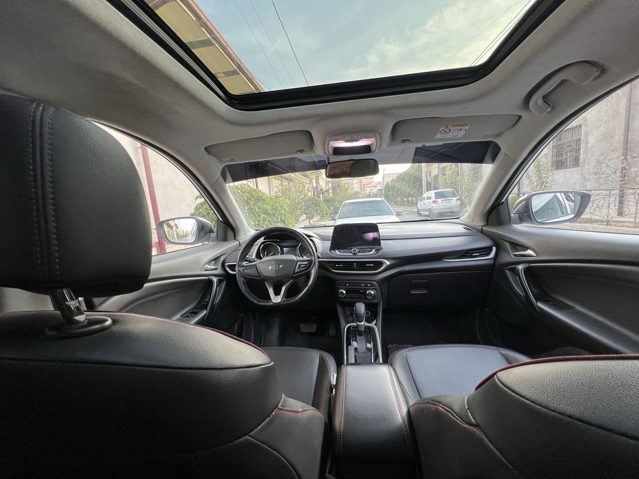 Chevrolet Tracker sotiladi