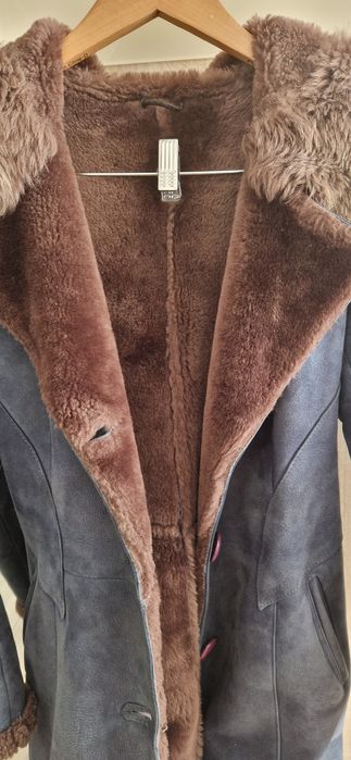 Продаётся тёплая дубленка