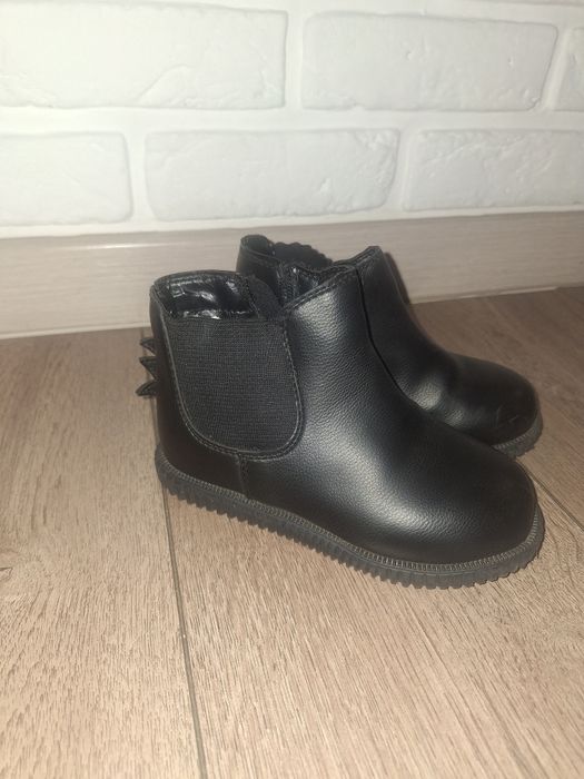 Детская обувь 29 и 26 размеры