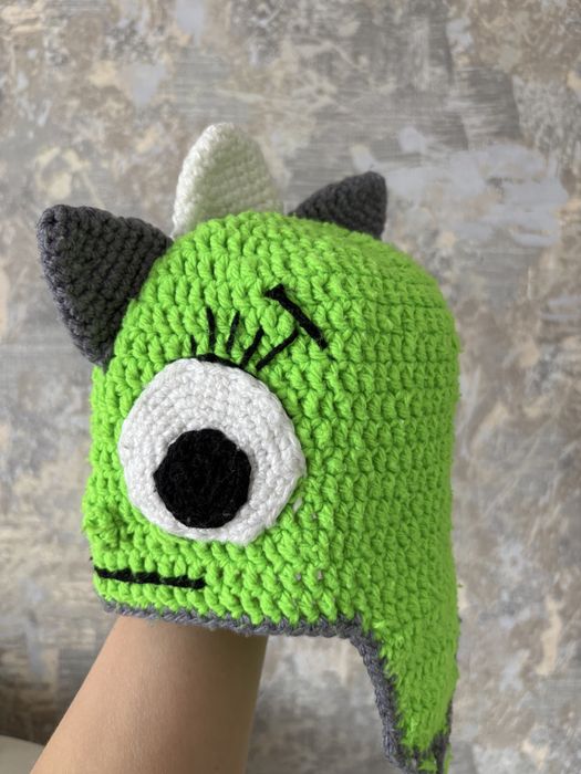 Детские вязанные шапочки для мальчика и девочки !