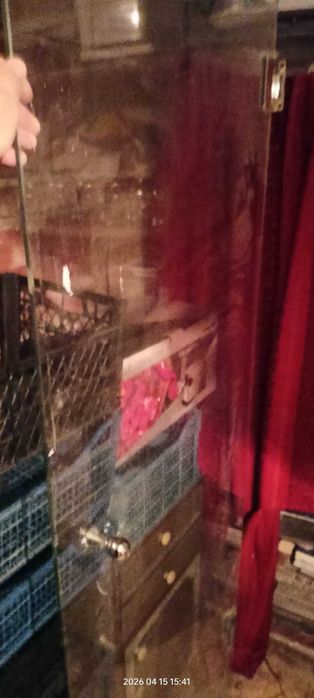 Продава стъклена врата