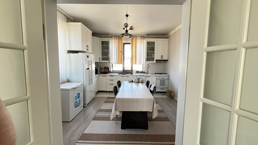 Продаю добротный дом