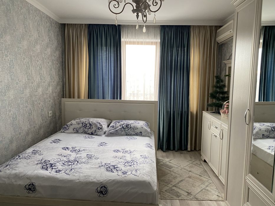 Суточная квартира. Мкр восток.