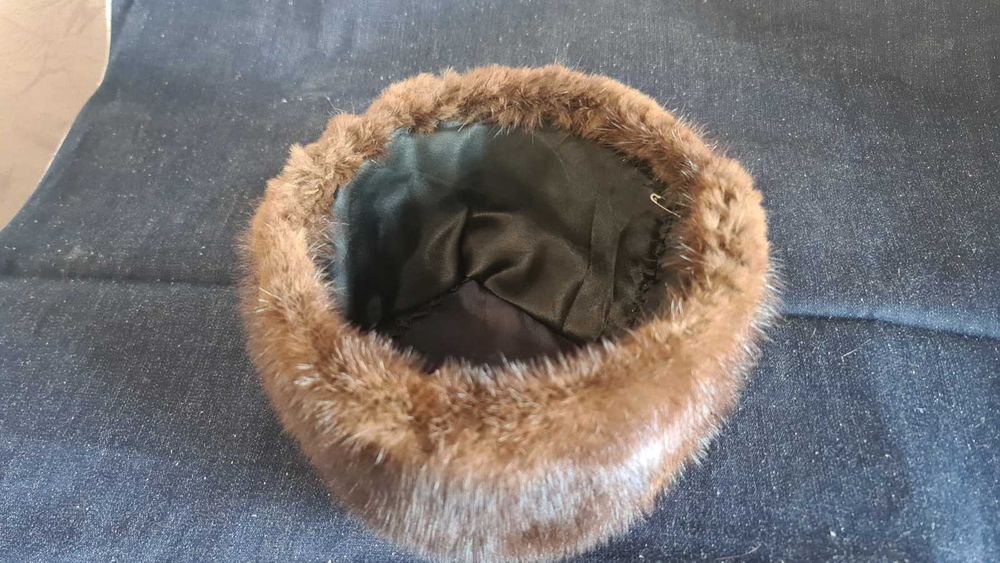 Продам шапки мужские норковые