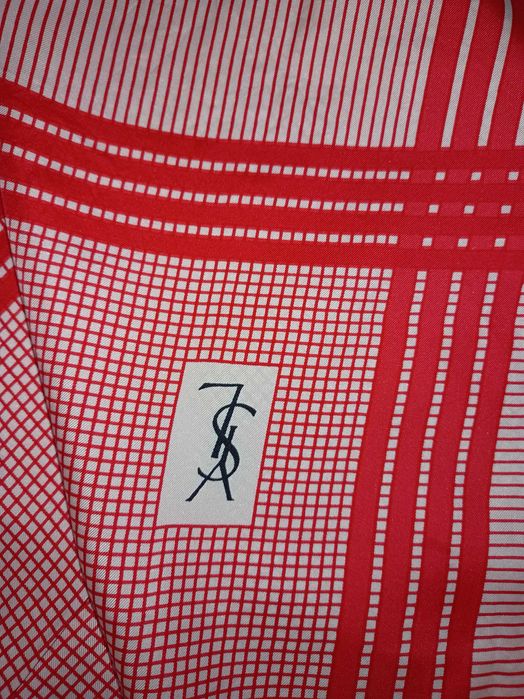 Yves Saint Laurent  шал от коприна