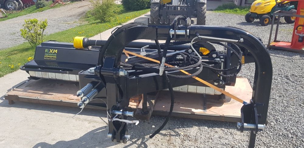 Tocator resturi vegetale BOXER BLACK 250