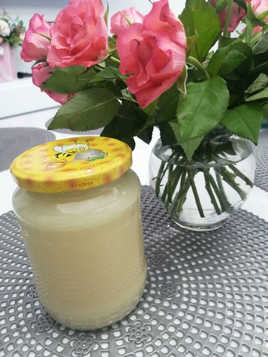 Miere de albine naturala 100%