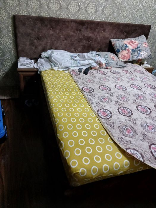 2 Kishilik Krovat Srochno Sotiladi Arzonga beramiz