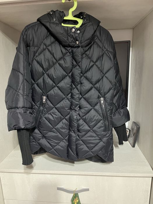 Geaca Moncler marimea 1 femei