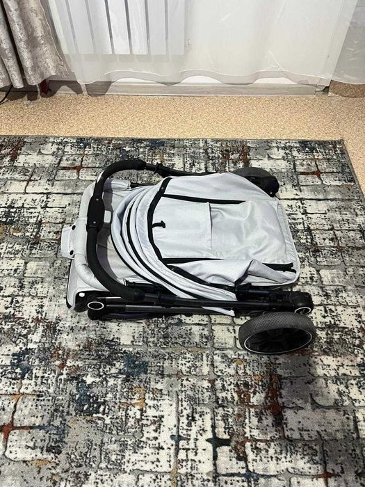 Коляска прогулочная Wingoffly GlideEase 525 серая