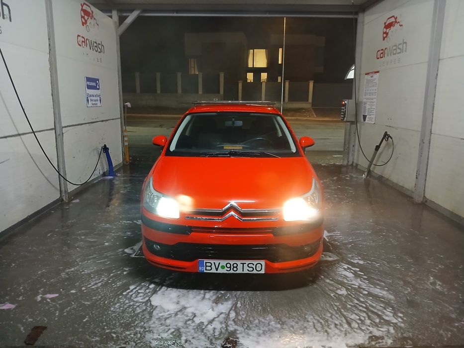 Vând citroen c4 benzina