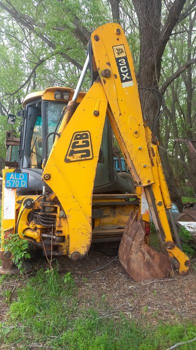 Продам экскаватор погрузчик jcb 3cx
