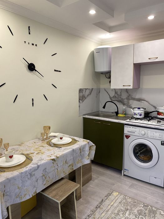 1 ком Люкс   проспект Толе би