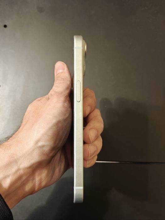 Vand/schimb Iphone 15