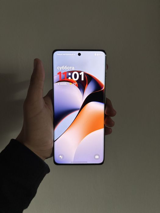 Продам one plus 11R идеал