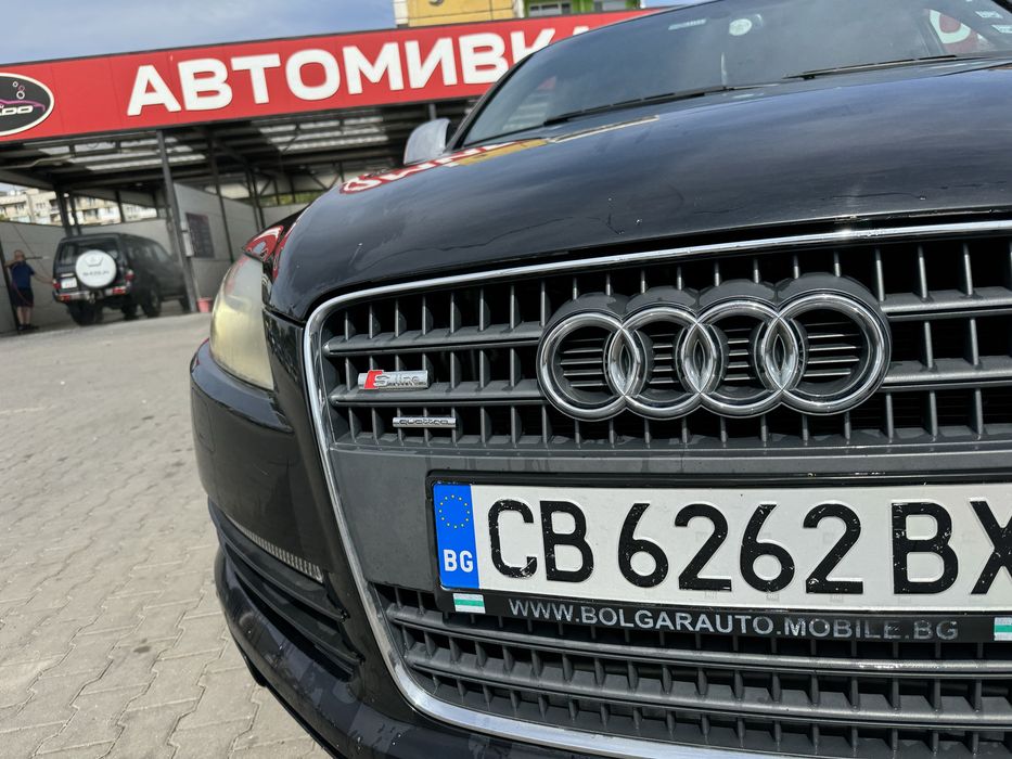Ауди Q7 2008 Г само на части