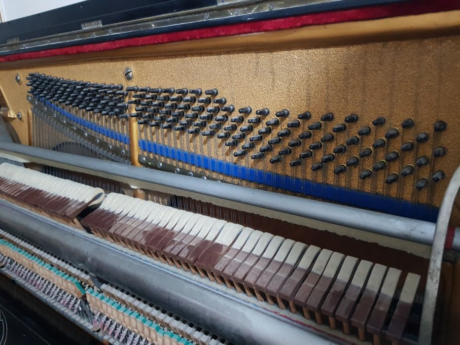 Антикварное пианино Arnold Fibiger (Médaille d’Or)