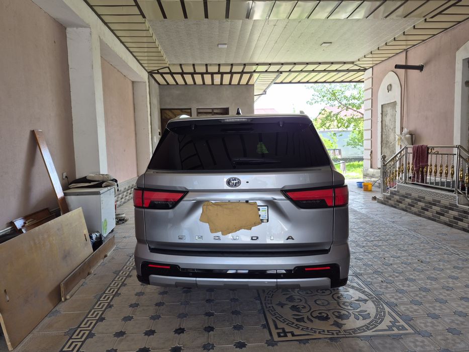 Тайота Sequoia, гибрид