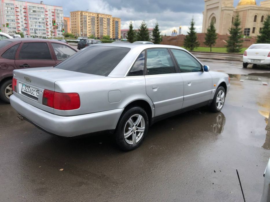 Продам Audi a6 в отличном состоянии.