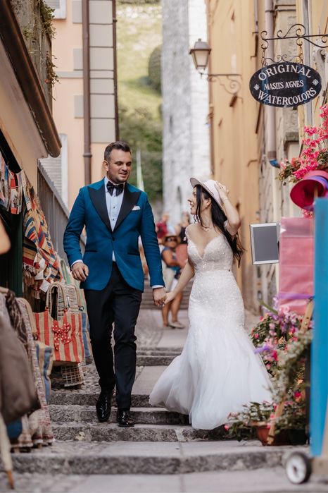 Vand rochie de mireasa