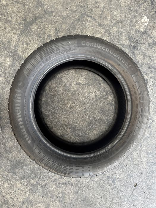 225/50/17  continental