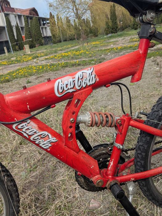 Bicicleta rosie coca-cola, roti 26, suspensie fata-spate, shimano