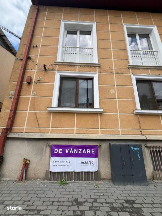 Apartament 2 camere + Garaj –  zona centrala, str. Regina Maria nr.