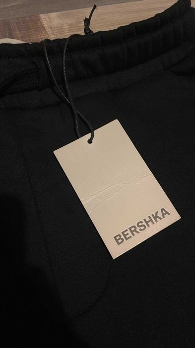 Панталон с широки крачоли Bershka размер M
