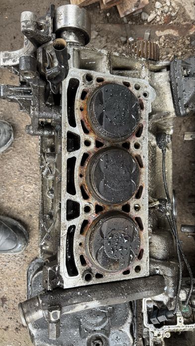 Двс на пежо 407.