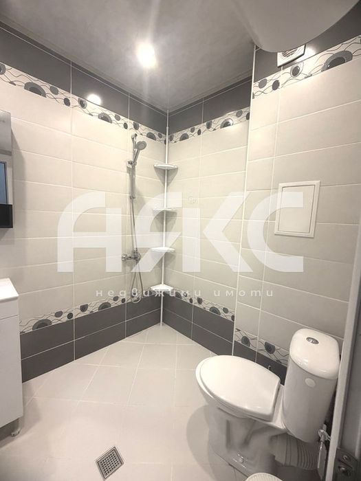 Дава се под наем Тристаен апартамент в София, Студентски град - 87 кв.м за 817.53 € - Снимка #7