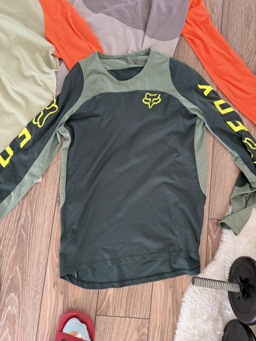 Велосипед/МTB Джърсита Fox и Poc