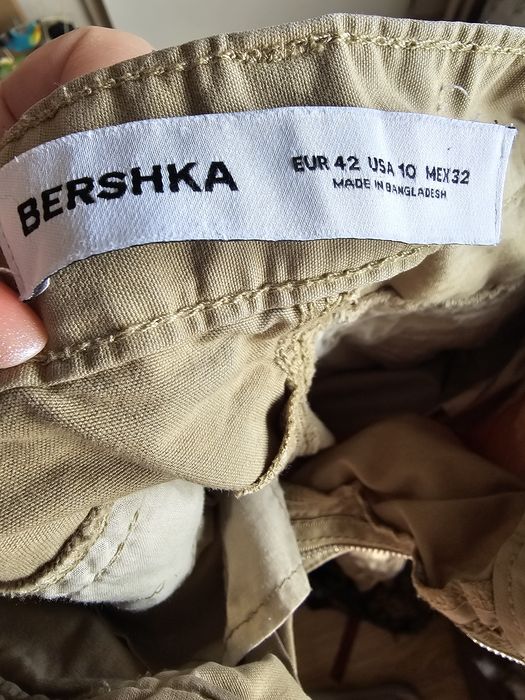Панталон Bershka 42