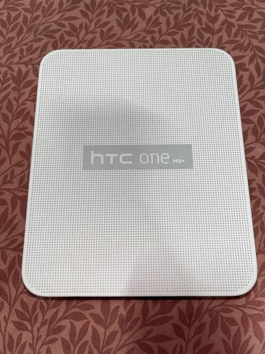 Смартфон HTC One M9+