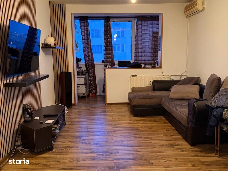 Baba Novac-langa parcul IOR