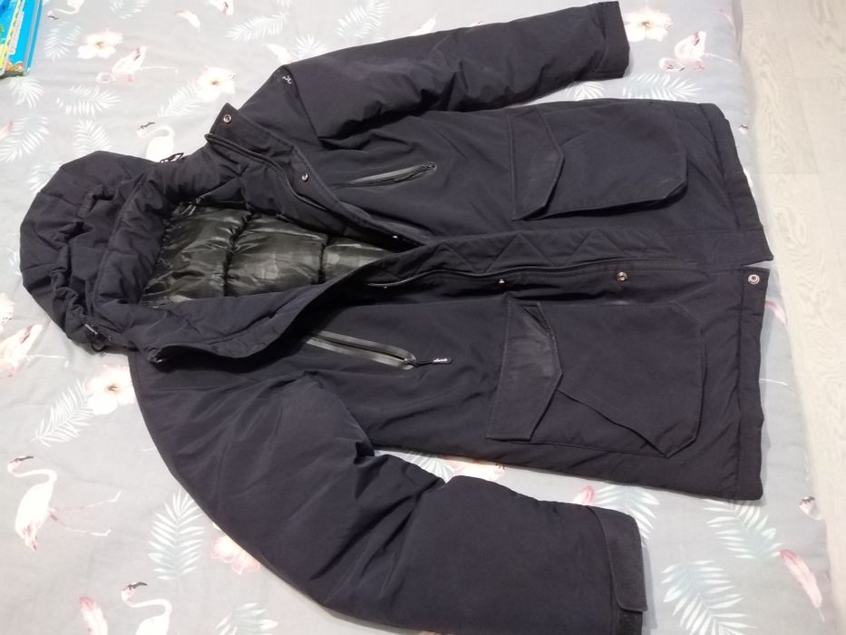 Зимний пуховик мужкой