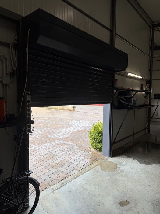 Ușă industrială tip rulou electrică SAAV/BFT automatizată