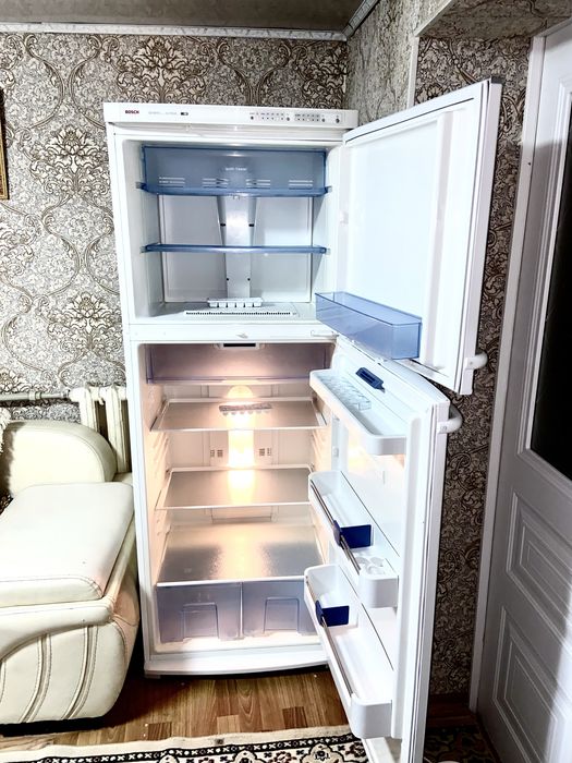 Продам холодильник Бош