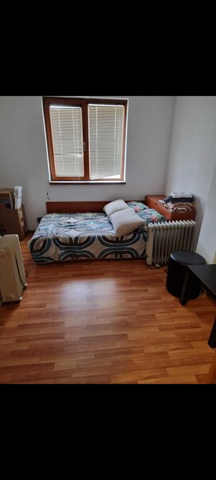 Дава се под наем Тристаен апартамент в Разград, Център - 95 кв.м за 348.84 € - Снимка #5