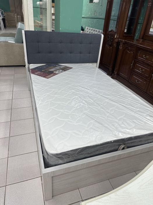 Кровать капот 130