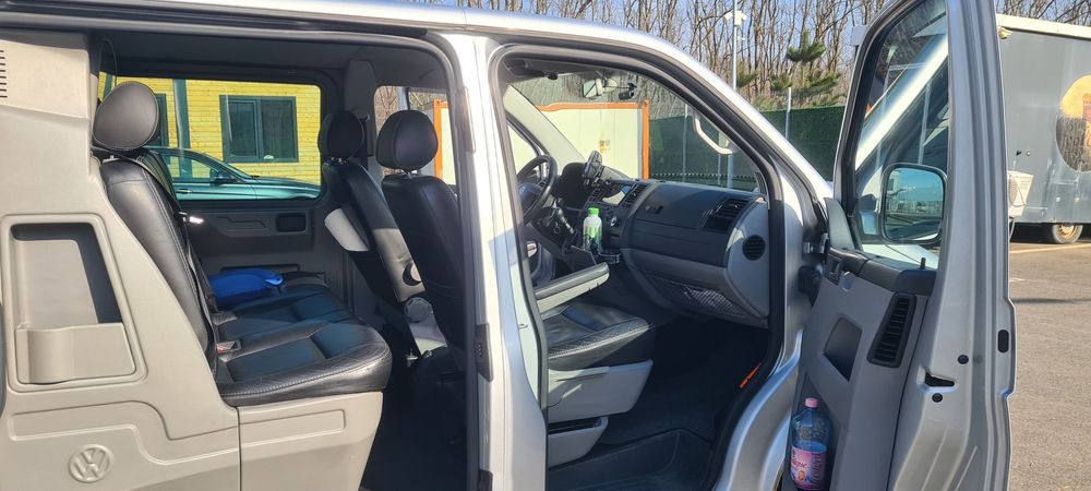 Volkswagen Transporter VOLKSWAGEN TRANSPORTER T5 – 2.5 TDI (cod motor BNZ) Silver Edition