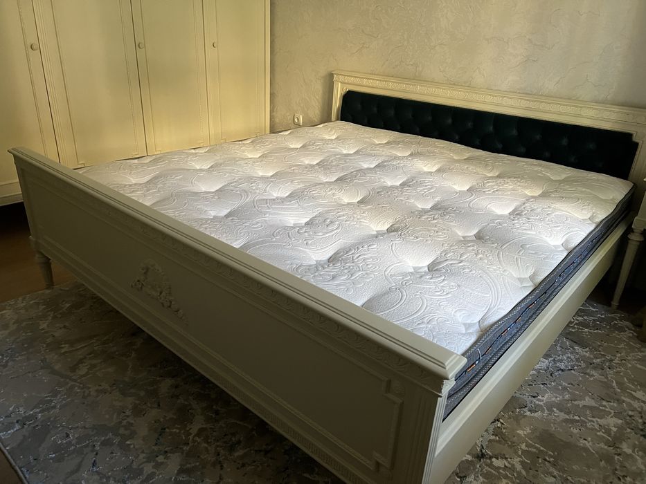 Немецкий Спальный гарнитур Людовик XIV