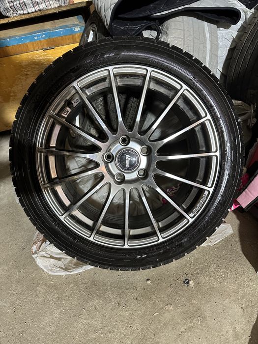 Шины с дисками 235/45/18 на Camry 70, 75