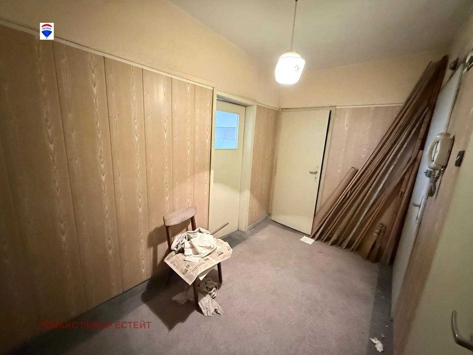 Продава се Тристаен апартамент в Русе, Широк център - 88 кв.м за 521 €/кв.м - Снимка #7