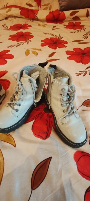 Ghete fetița Skechers 33 și HM 32 - pachet promo