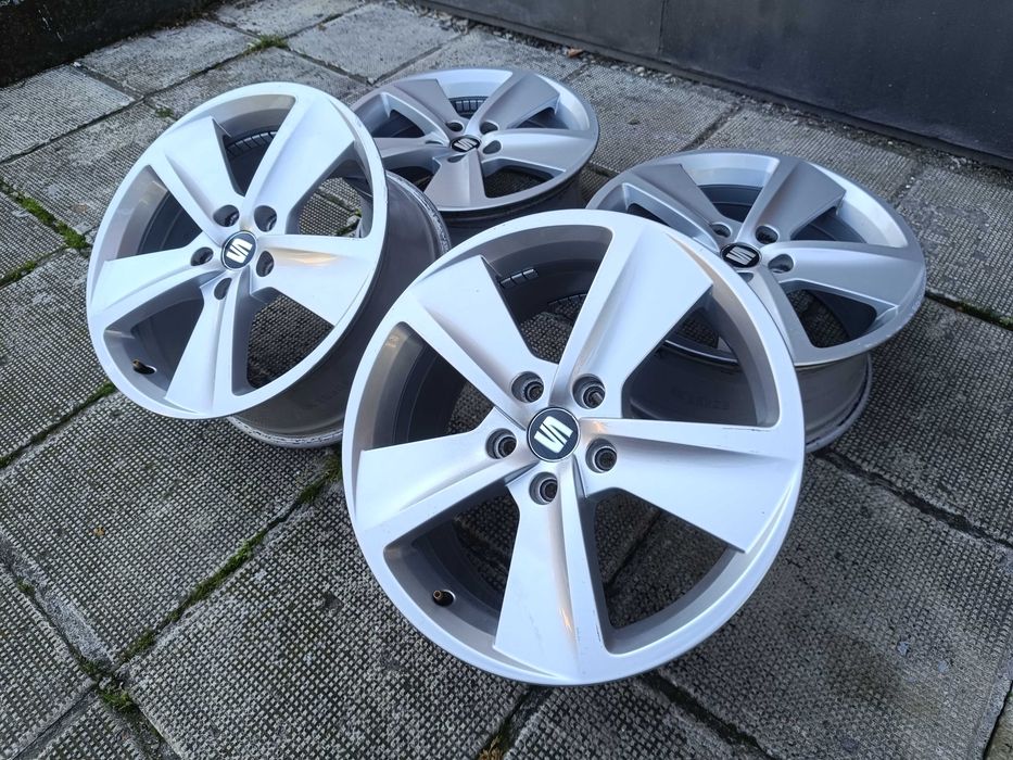 ОРИГИНАЛНИ джанти 17 ' цола 5x112 57,1  Seat / СЕАТ VW AUDI Skoda 7,5J ET51