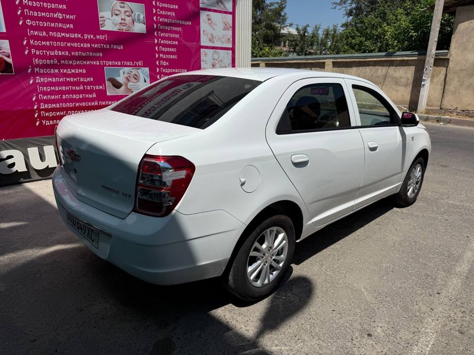 Chevrolet Cobalt 2025 — 4