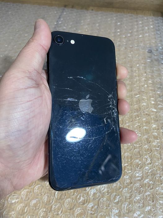 Iphone Se 2020 64gb akb 74