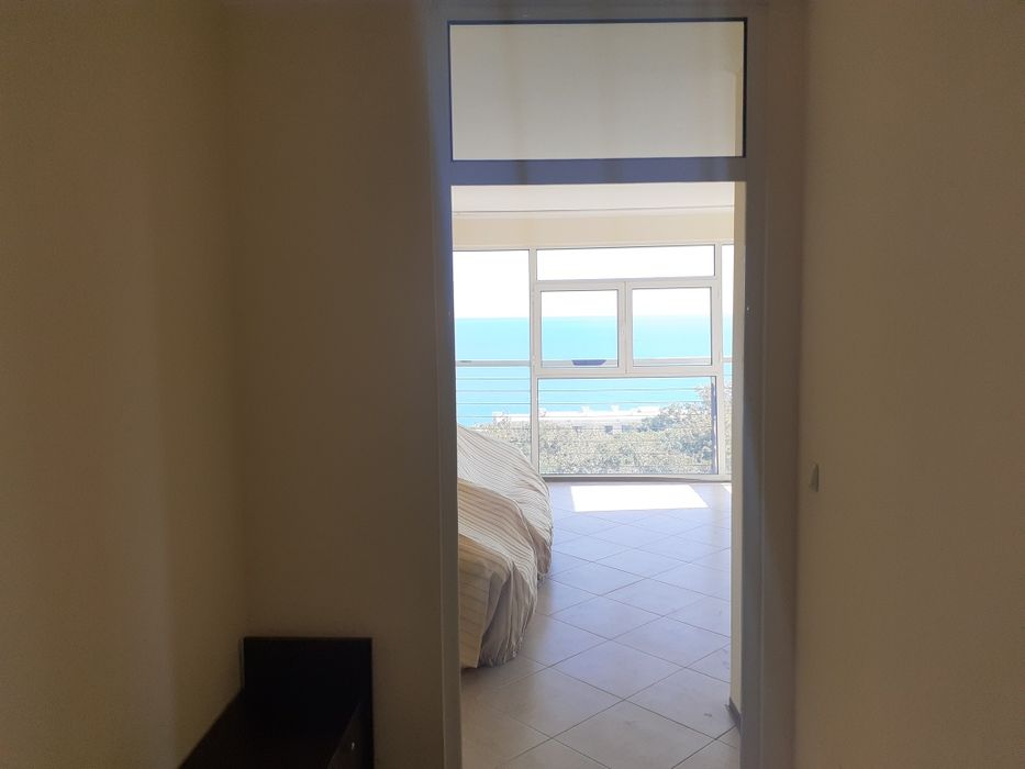 СОБСТВЕНИК Частно лице Продава 3-стаен Апарт. Никея Парк над Ривиерата